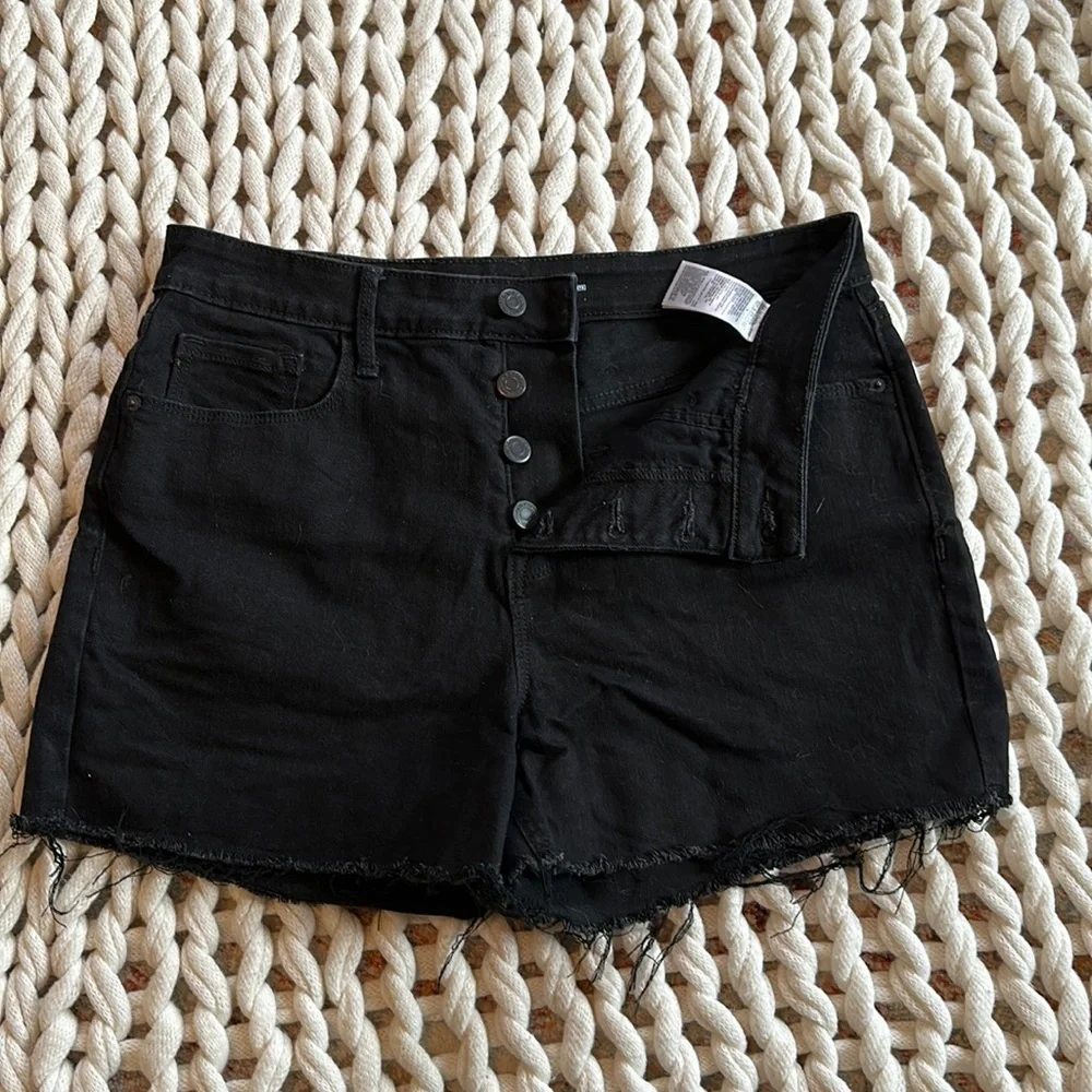 Black Button-up High-rise Jean Shorts - Picture 2 of 5